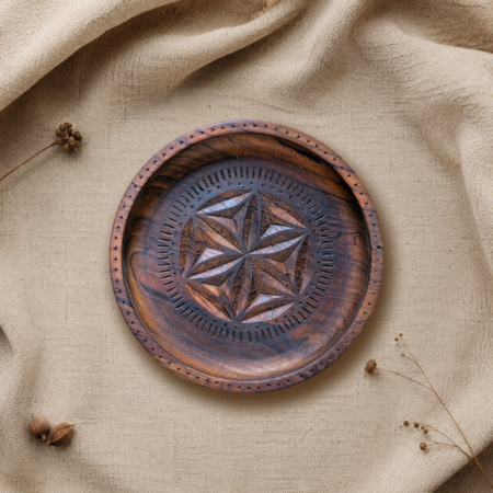 Handcrafted Wooden Decorative Plate 04